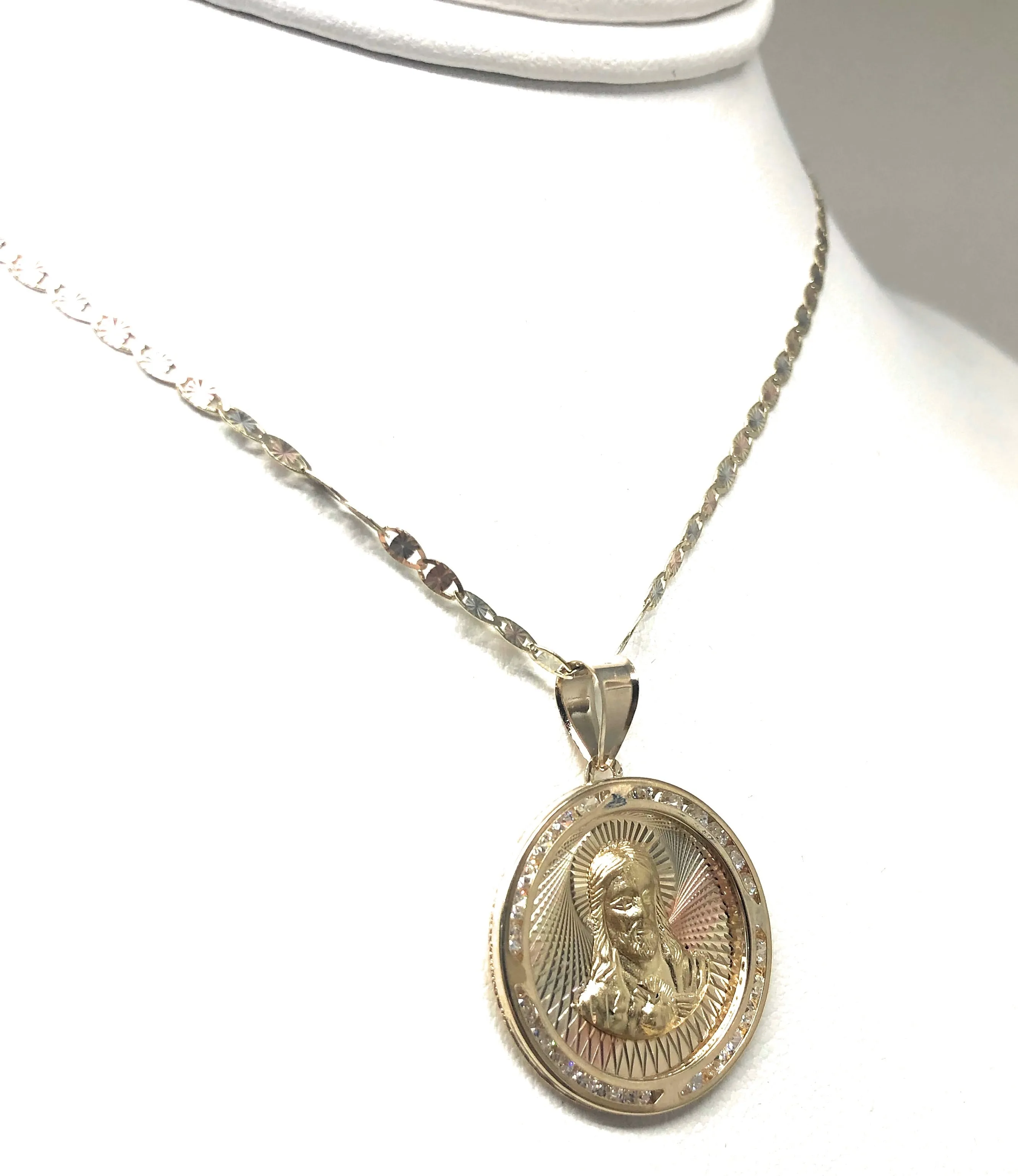 10k Solid Gold Yellow Gold Jesus Sagrado Corazon CZ Pendant Necklace Valentina Chain