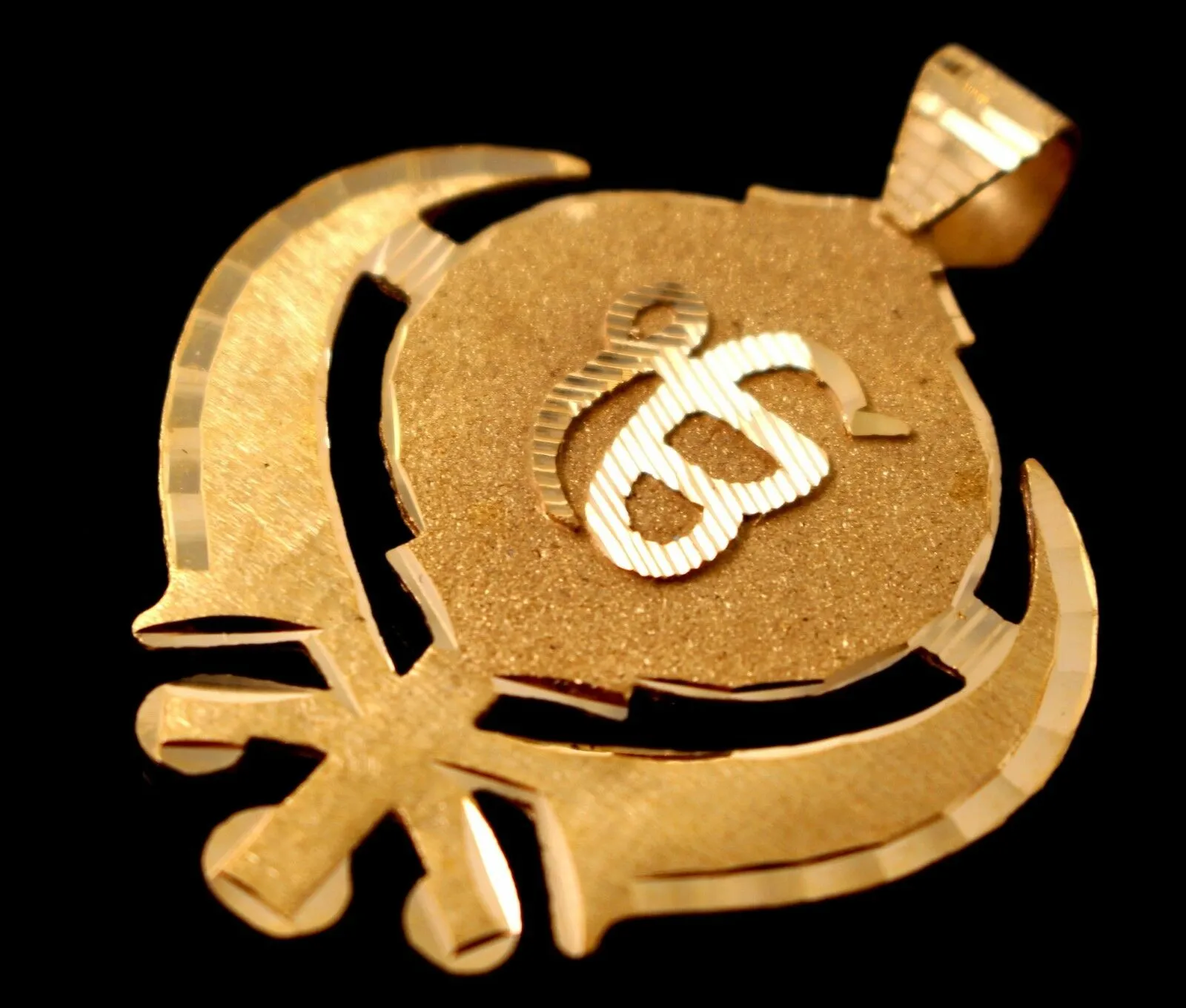 22k 22ct Solid Gold Sikh Religious EK ONKAR pendant Modern Design p721