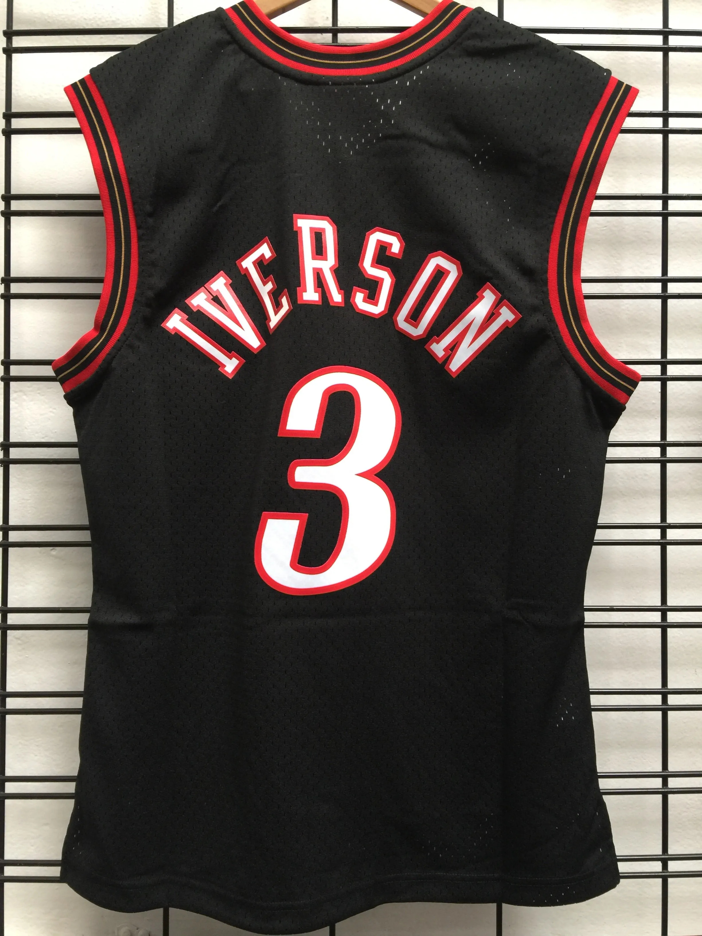 76ERS Allen Iverson 3 Black NBA Swingman road Jersey