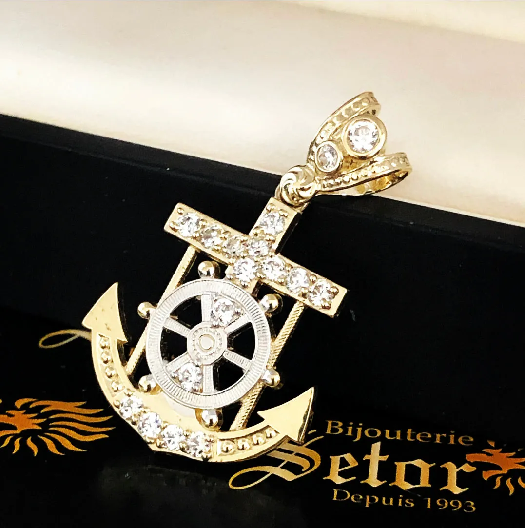 Anchor pendant