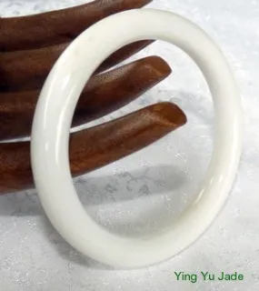 Best Quality Classic Round White Chinese Jade Bangle 57 mm