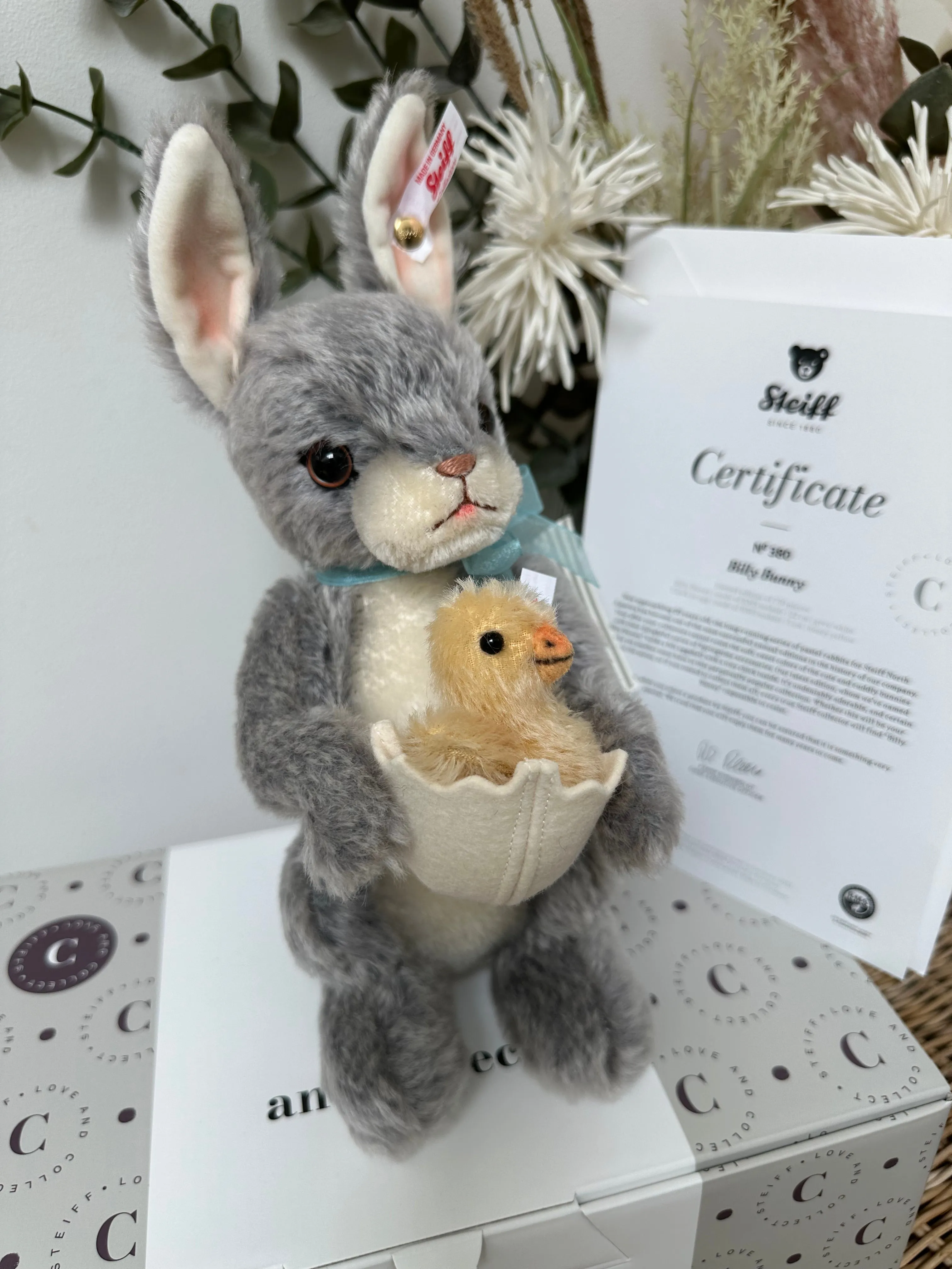 Billy Bunny Rabbit & Chic Steiff Limited Edition Collectable No 380