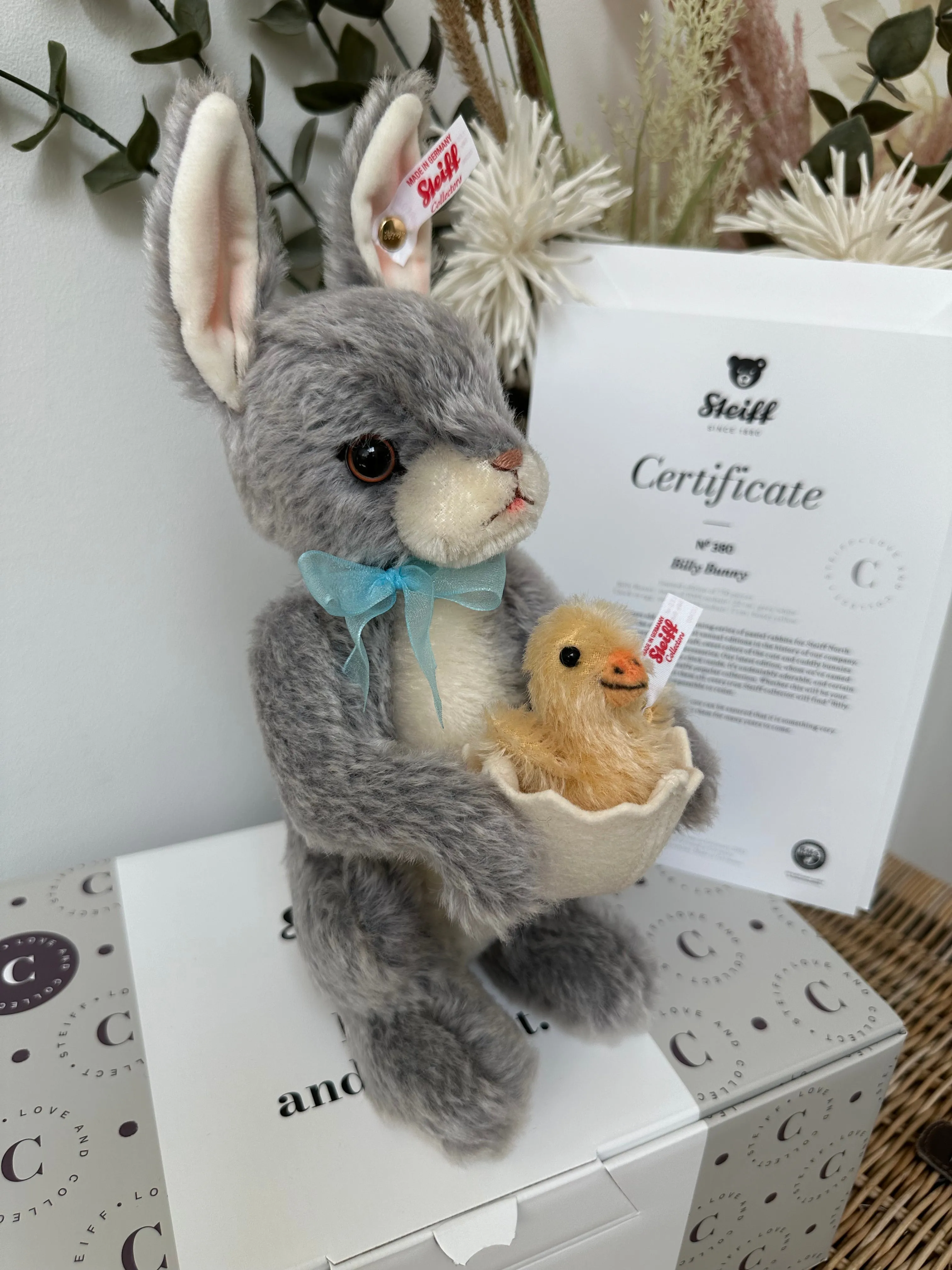 Billy Bunny Rabbit & Chic Steiff Limited Edition Collectable No 380