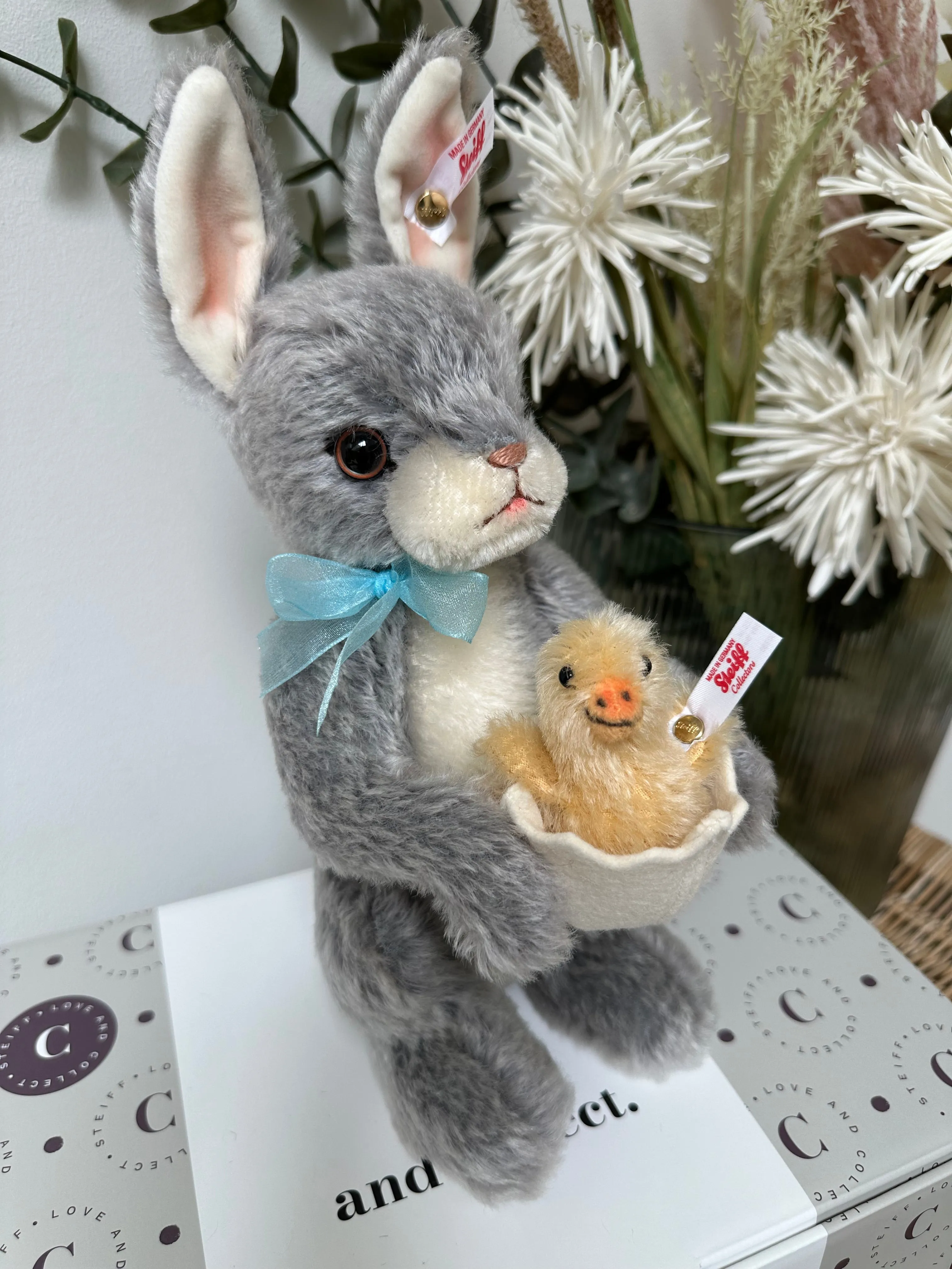 Billy Bunny Rabbit & Chic Steiff Limited Edition Collectable No 380