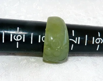 Classic Chinese Jade Flower Ring Size 8