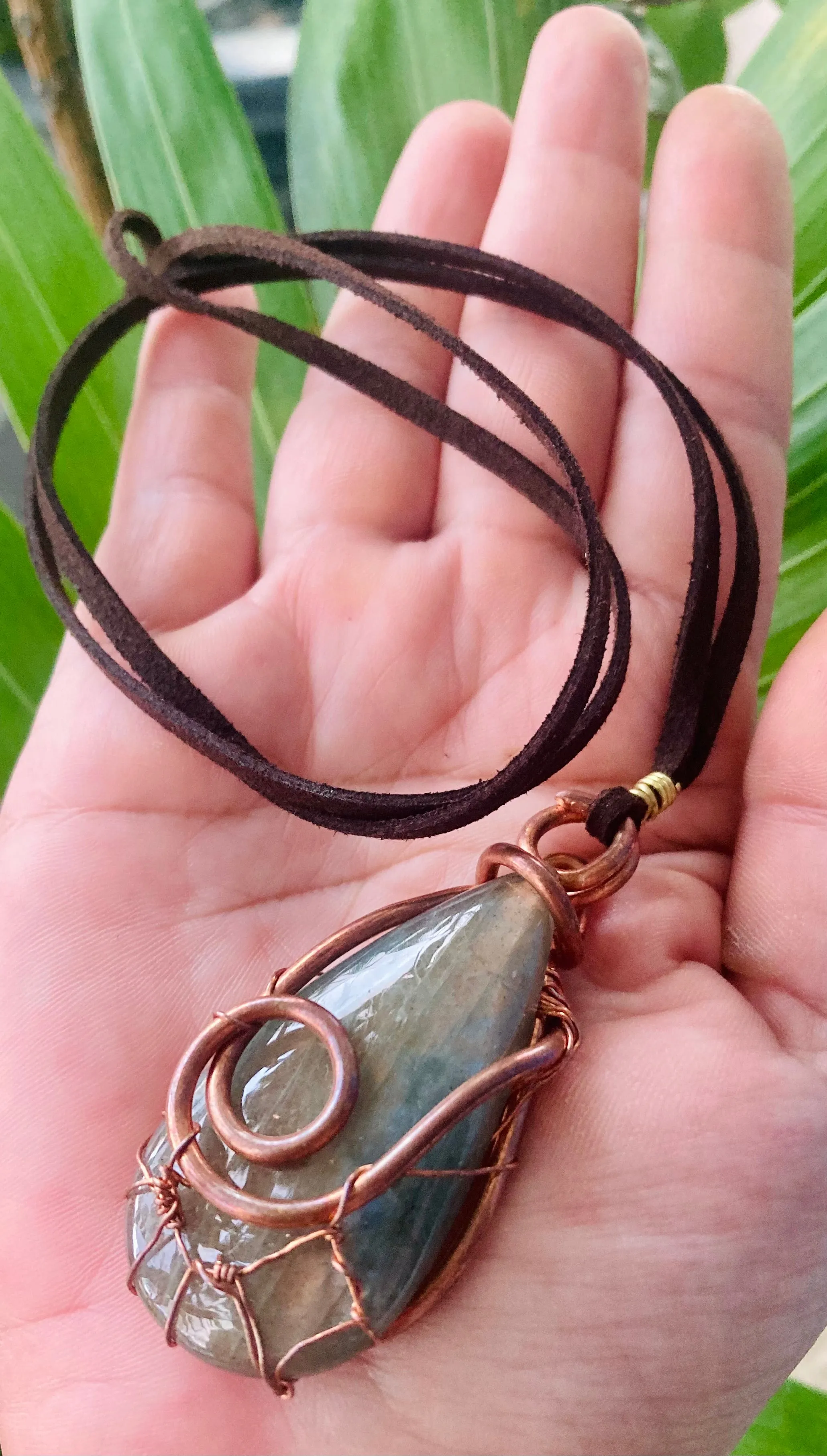 Dusk Labradorite Pendant