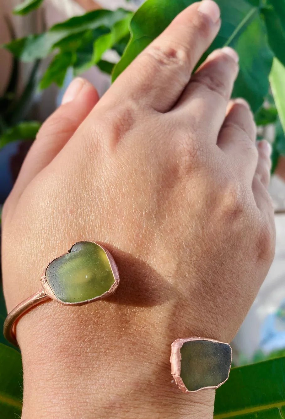 Olive Seaglass Bangle