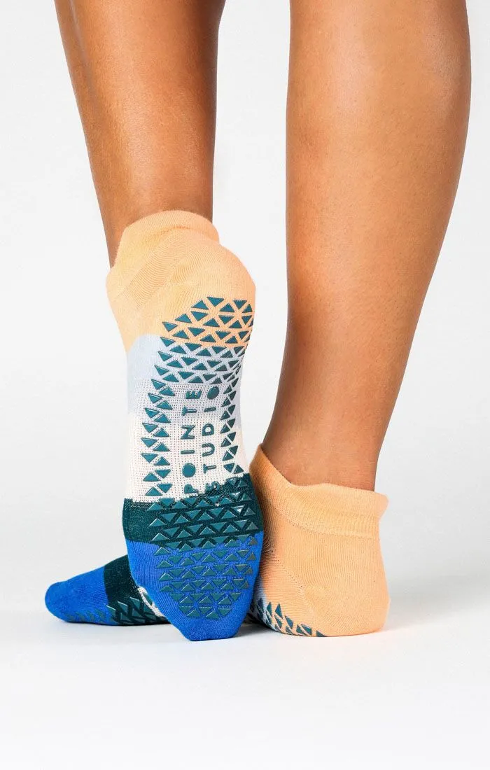 Pointe Studio Layered Stripe Full Foot Grip Sock