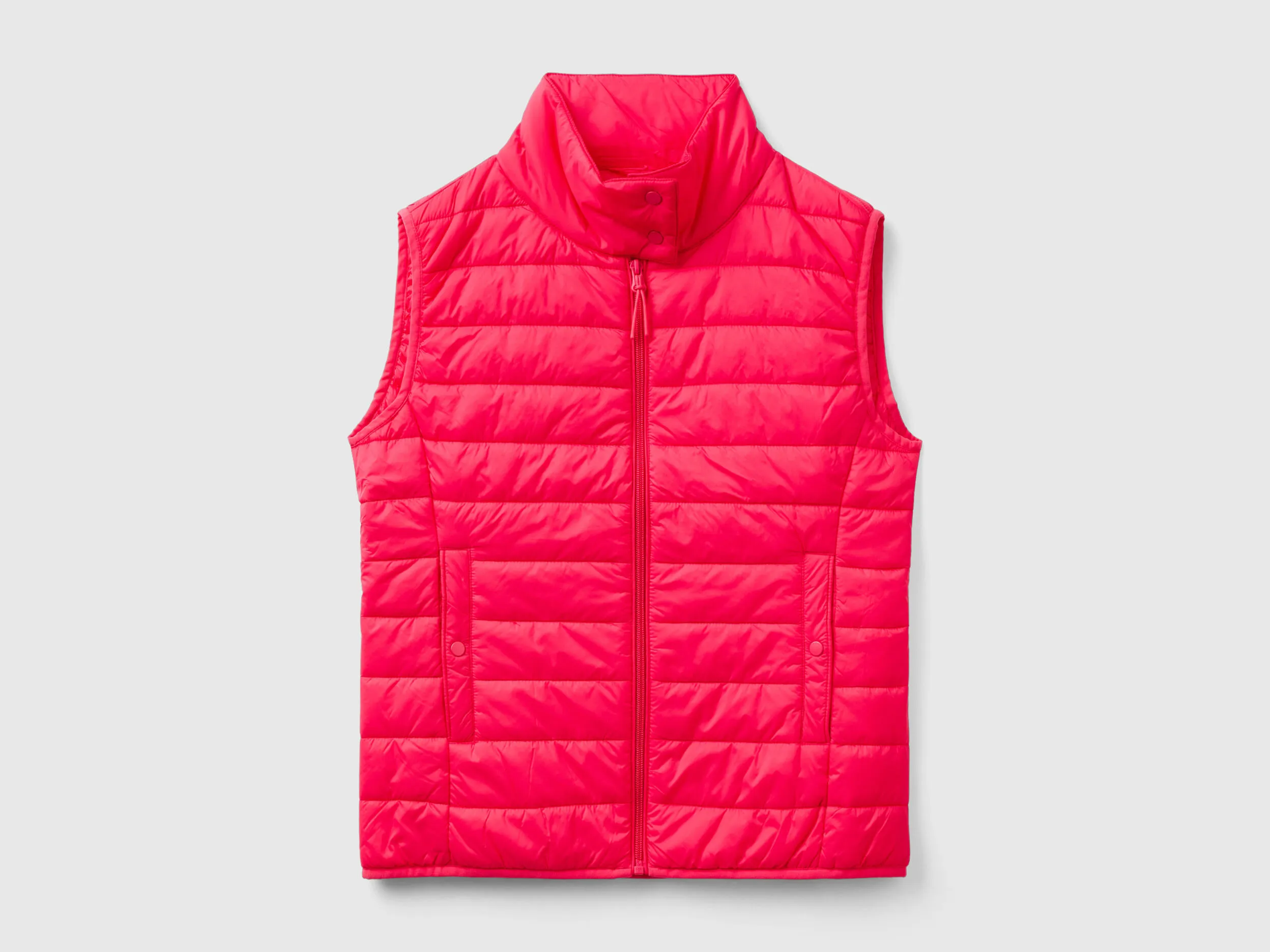 Sleeveless puffer jacket with recycled wadding - Fuchsia | Benetton