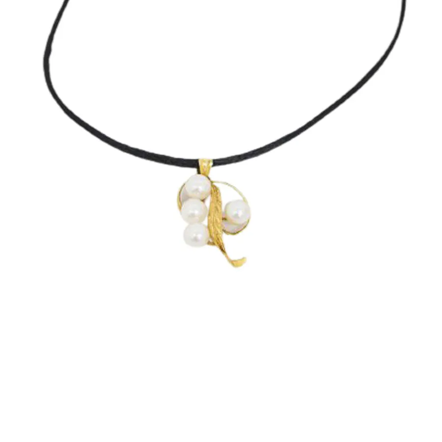 Yellow Gold Pearl Pendant